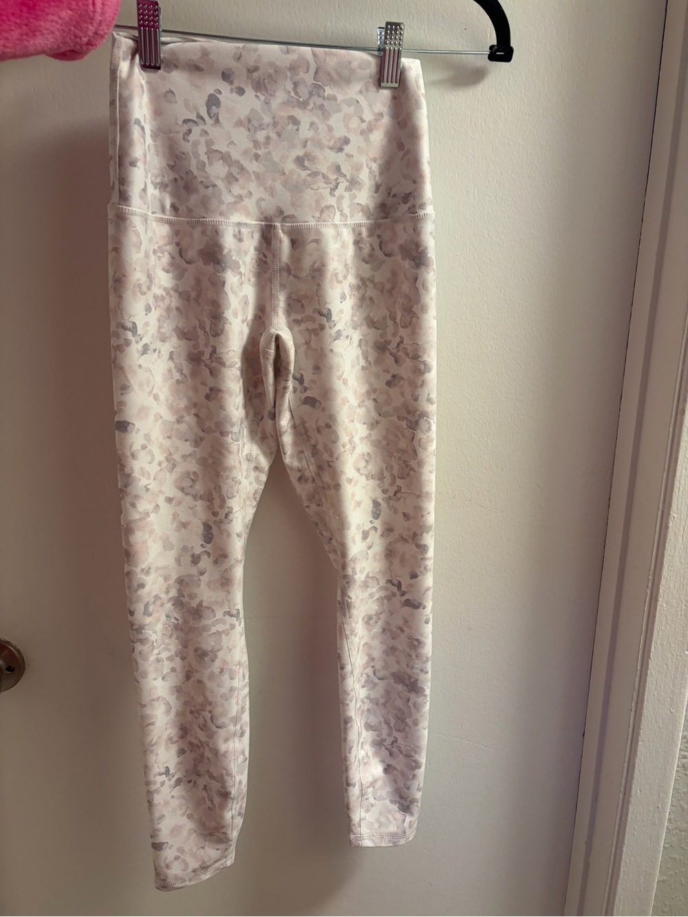 RBX Blush Pink Watercolor Floral High Waisted Ankle Leggings Size Extra Small